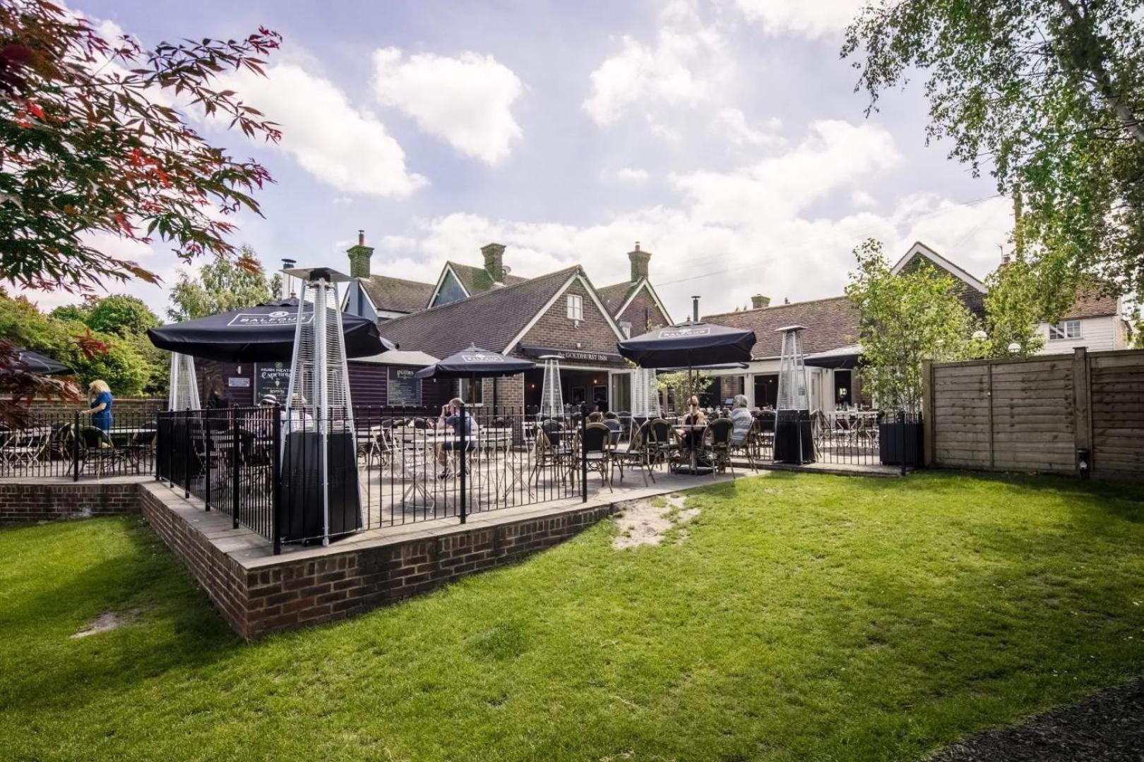 The Goudhurst Inn Exteriér fotografie
